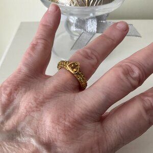 Faboulous and unique 14k gold and citrine ring